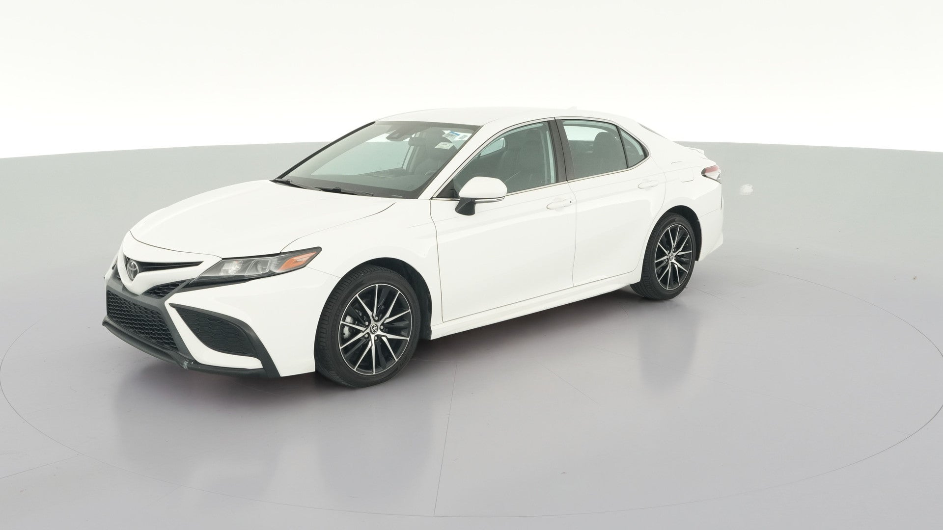 2023 Toyota Camry vehicle photo