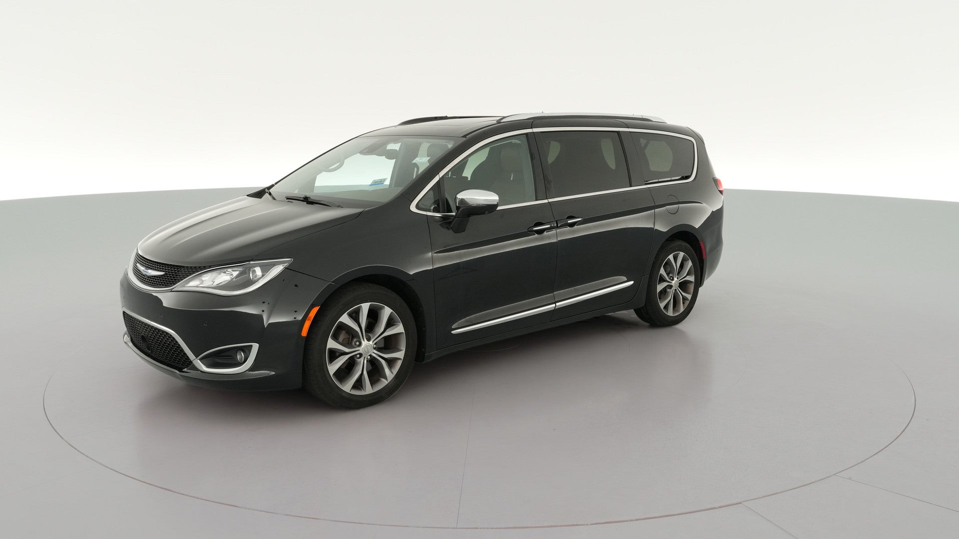 2018 Chrysler Pacifica vehicle photo