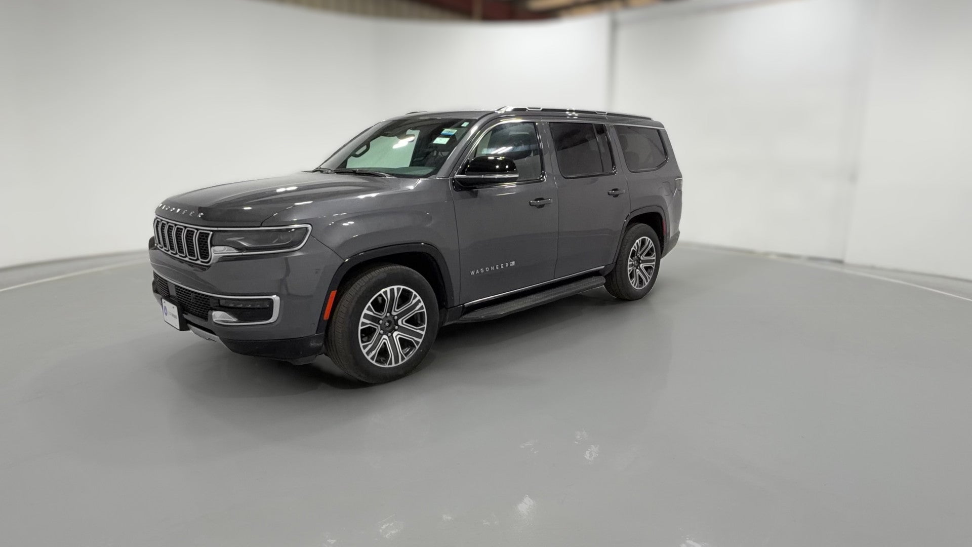2024 Jeep Wagoneer vehicle photo