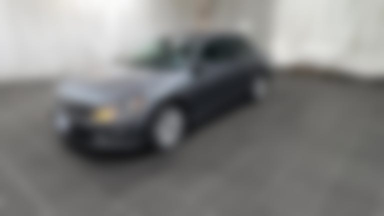 2019 Volkswagen Passat vehicle photo
