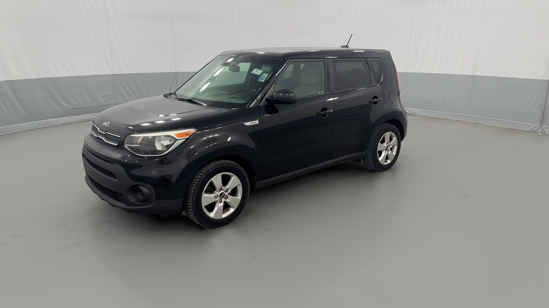 2017 Kia Soul vehicle photo