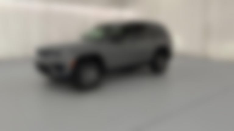 2027 Jeep Grand Cherokee vehicle photo