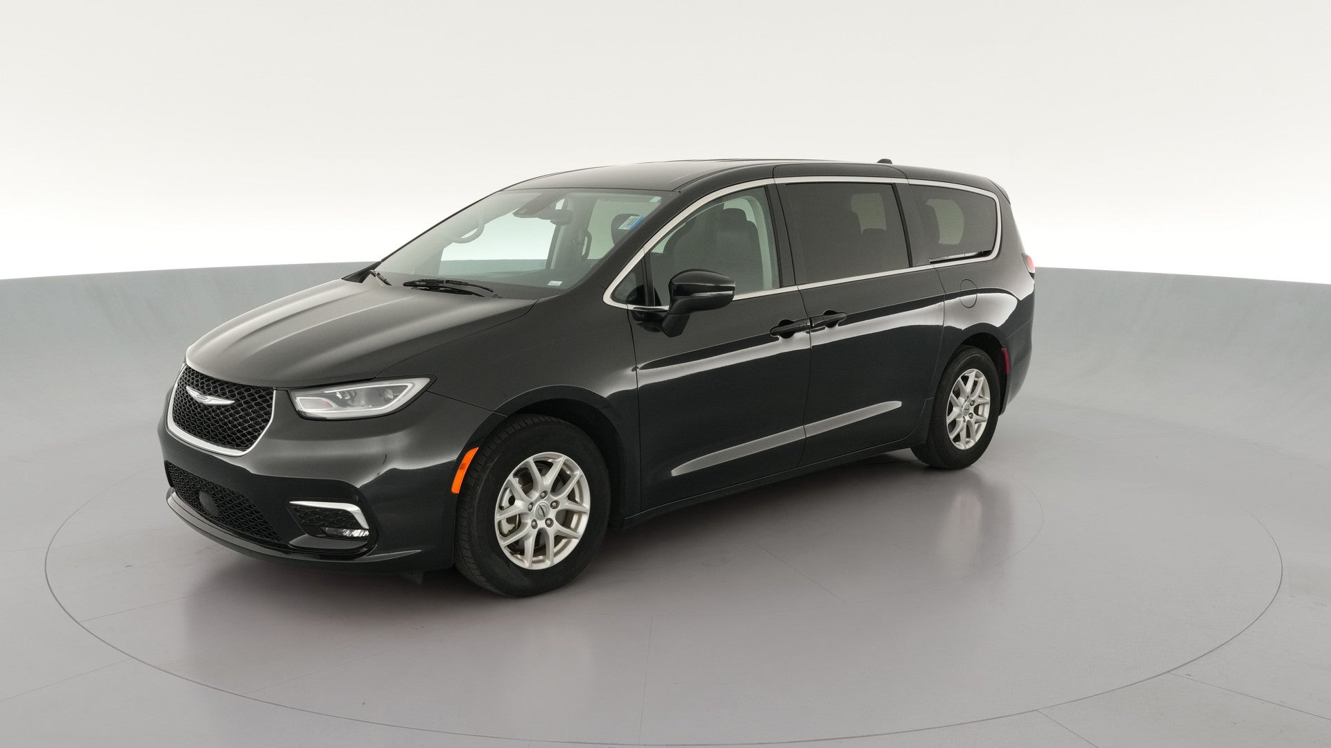 2023 Chrysler Pacifica vehicle photo