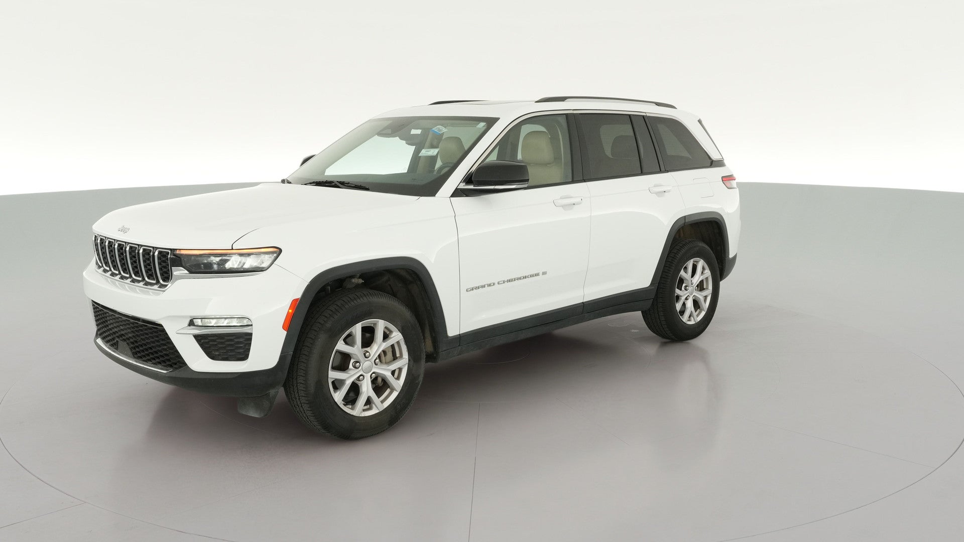 2022 Jeep Grand Cherokee vehicle photo