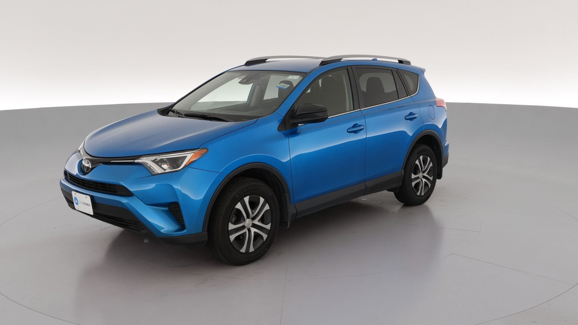 2018 Toyota RAV4 vehicle photo