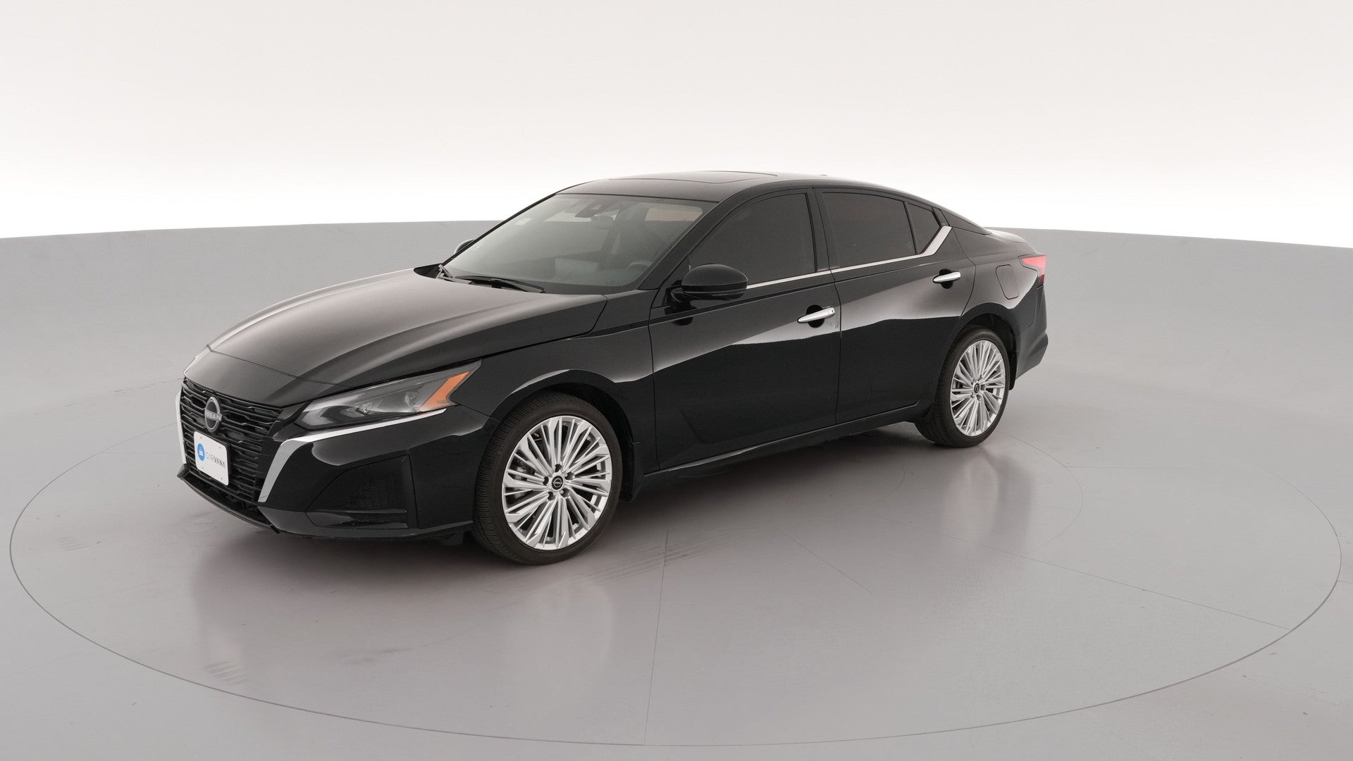 2025 Nissan Altima vehicle photo