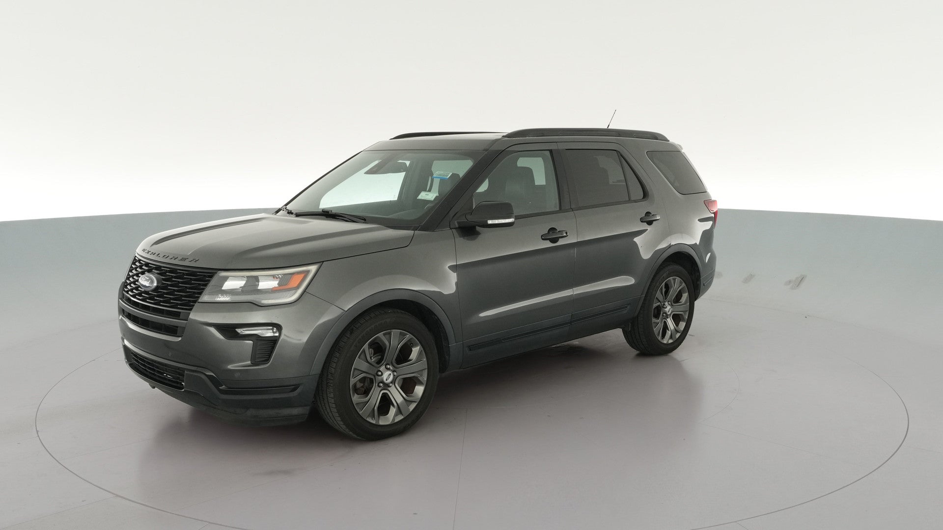 2018 Ford Explorer vehicle photo