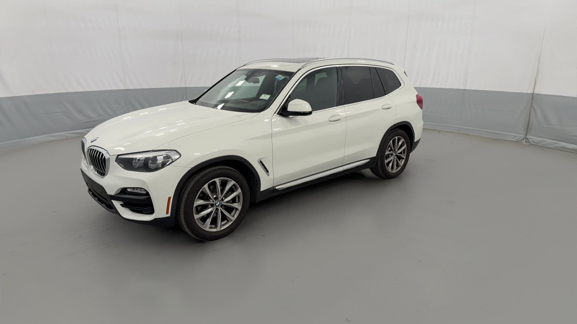 2019 BMW X3 vehicle photo