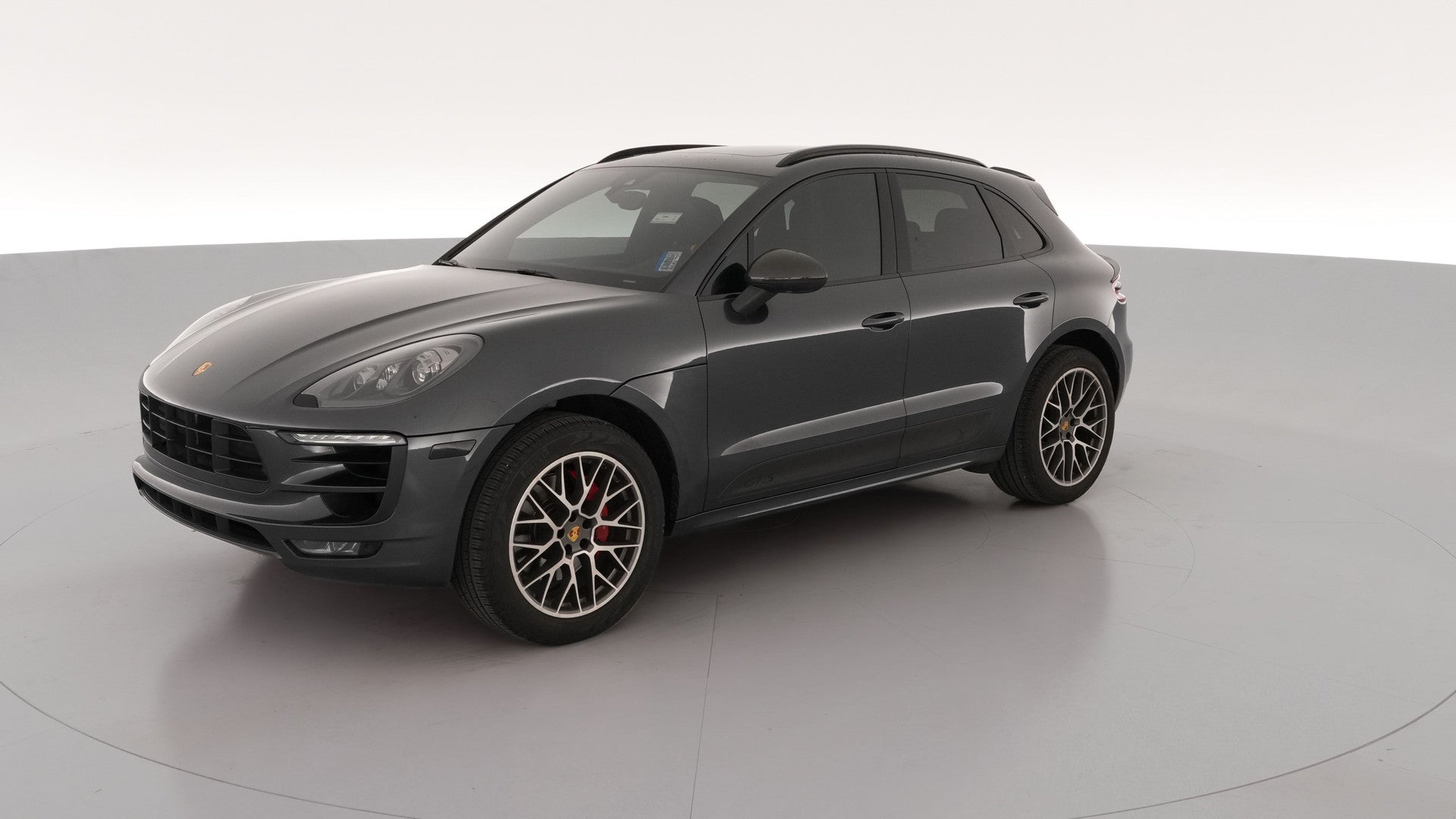 2017 Porsche Macan vehicle photo