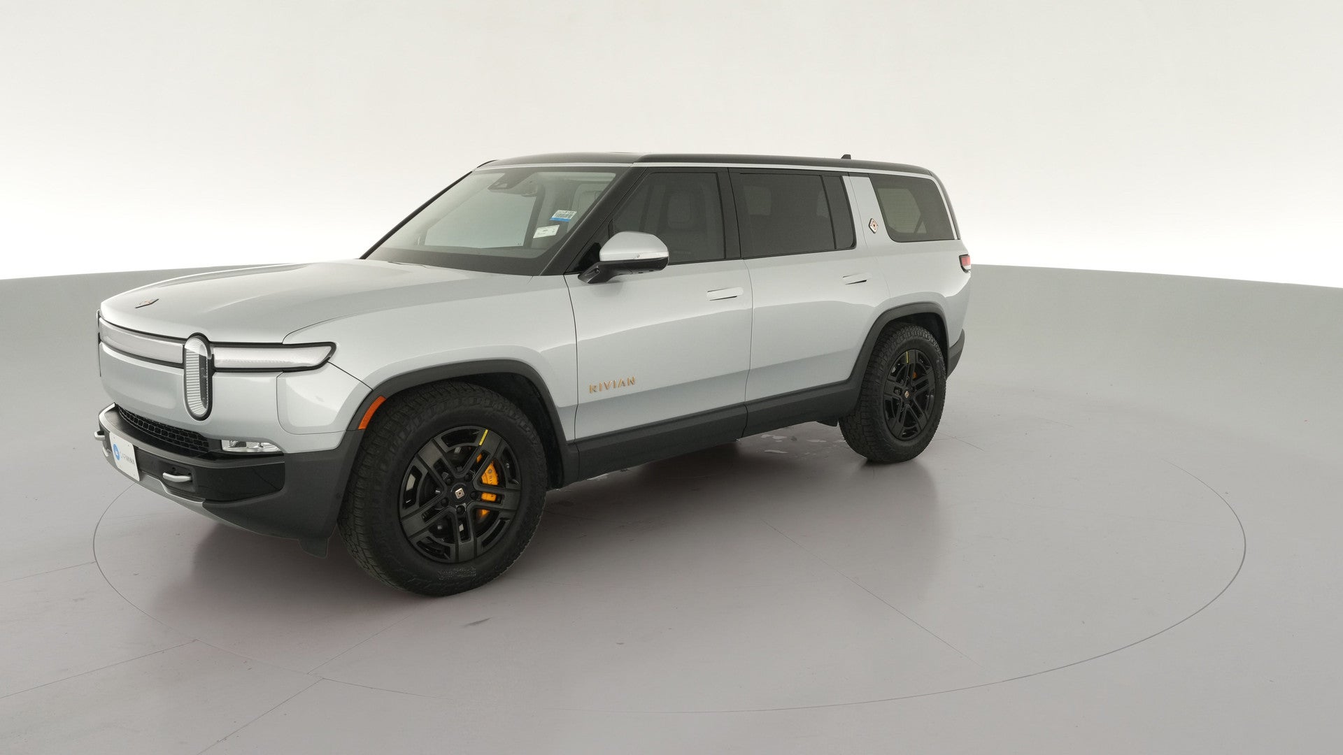 2023 Rivian R1S vehicle photo