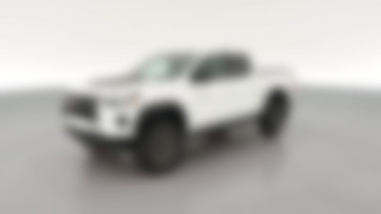2025 Chevrolet Colorado Crew Cab vehicle photo