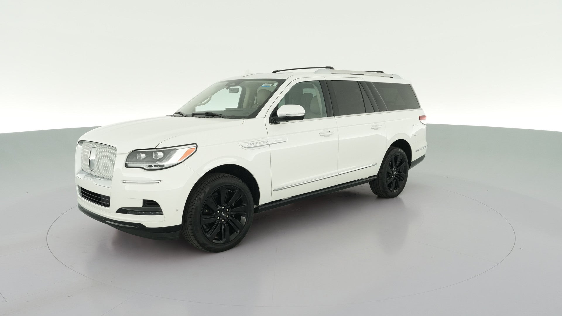 2024 Lincoln Navigator L vehicle photo