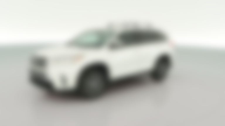2019 Toyota Highlander vehicle photo