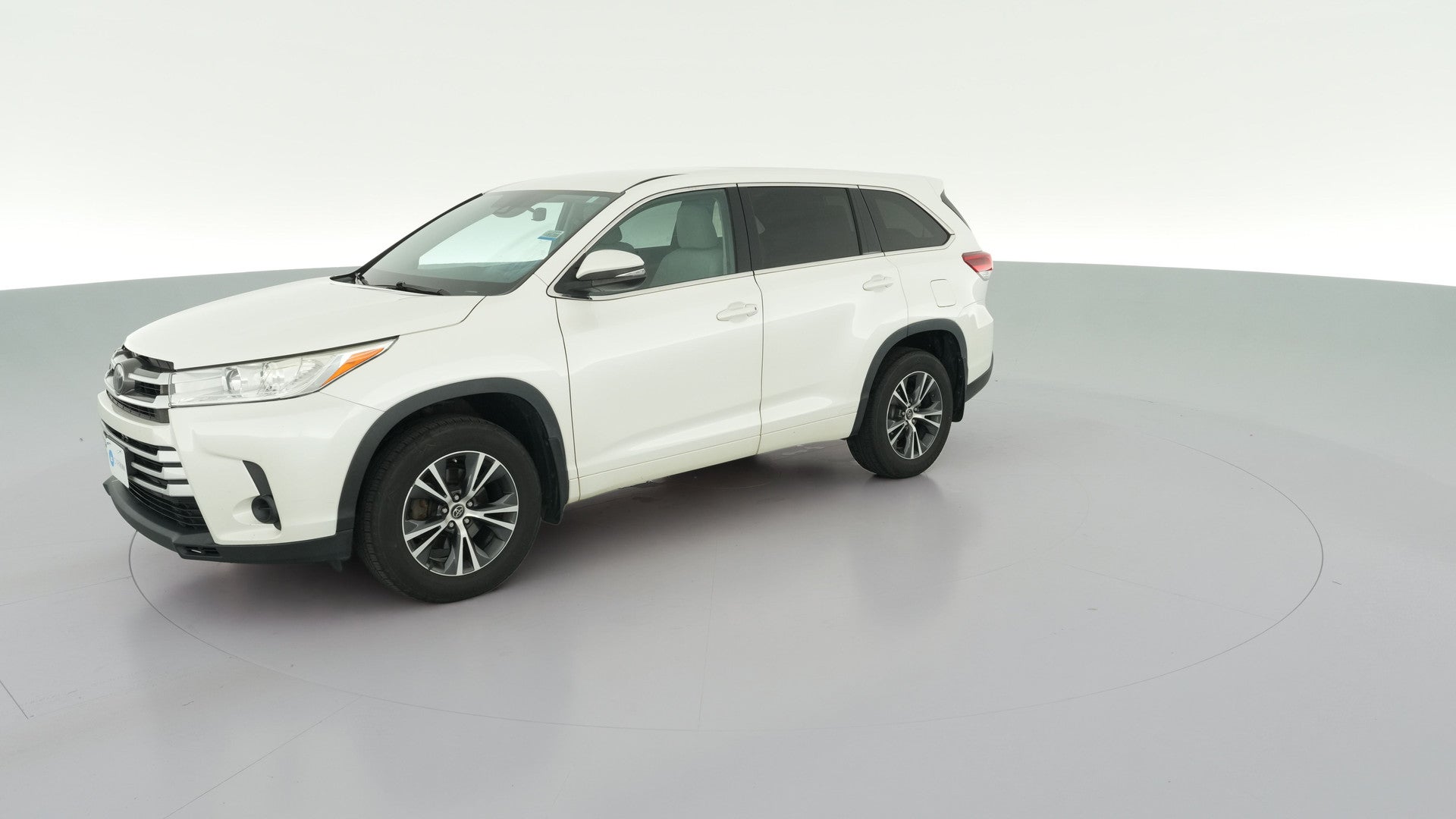 2018 Toyota Highlander vehicle photo
