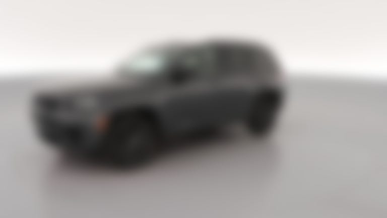 2026 Jeep Grand Cherokee vehicle photo