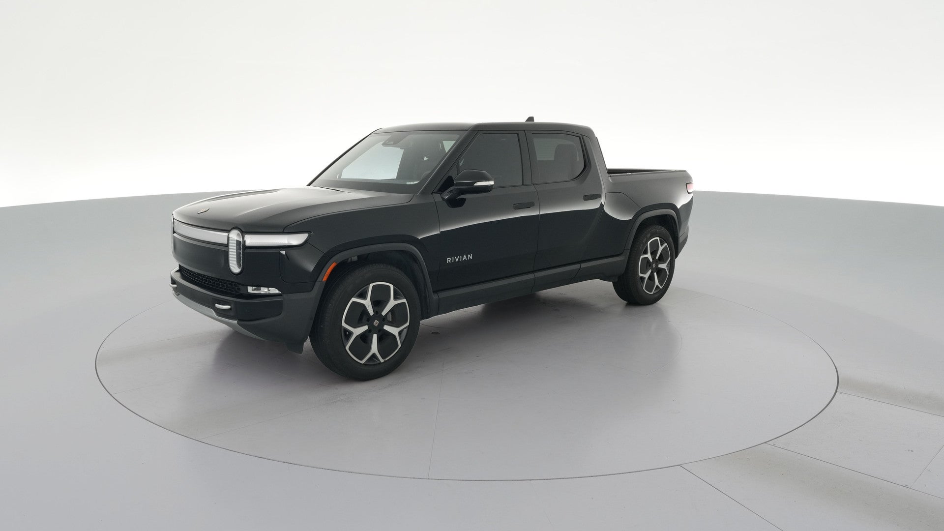 2024 Rivian R1T vehicle photo