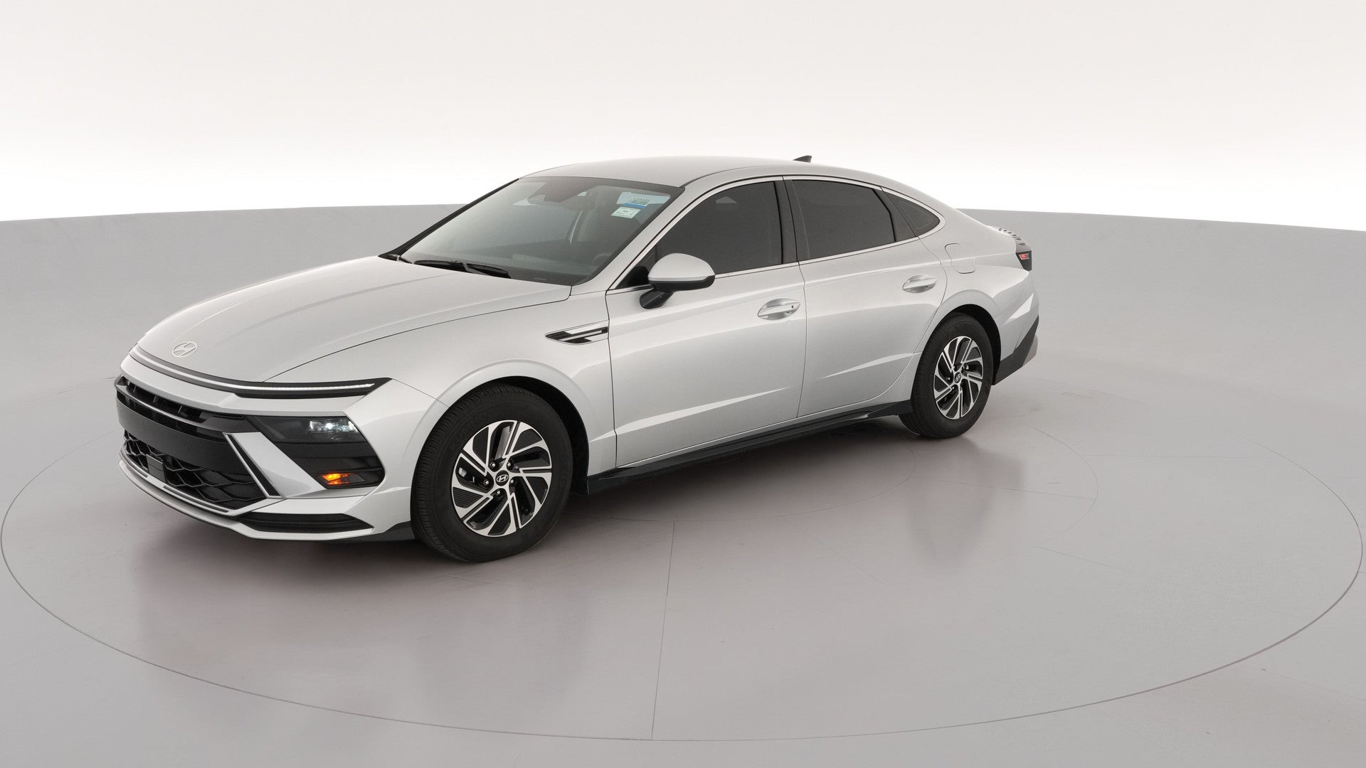 2026 Hyundai Sonata Hybrid vehicle photo
