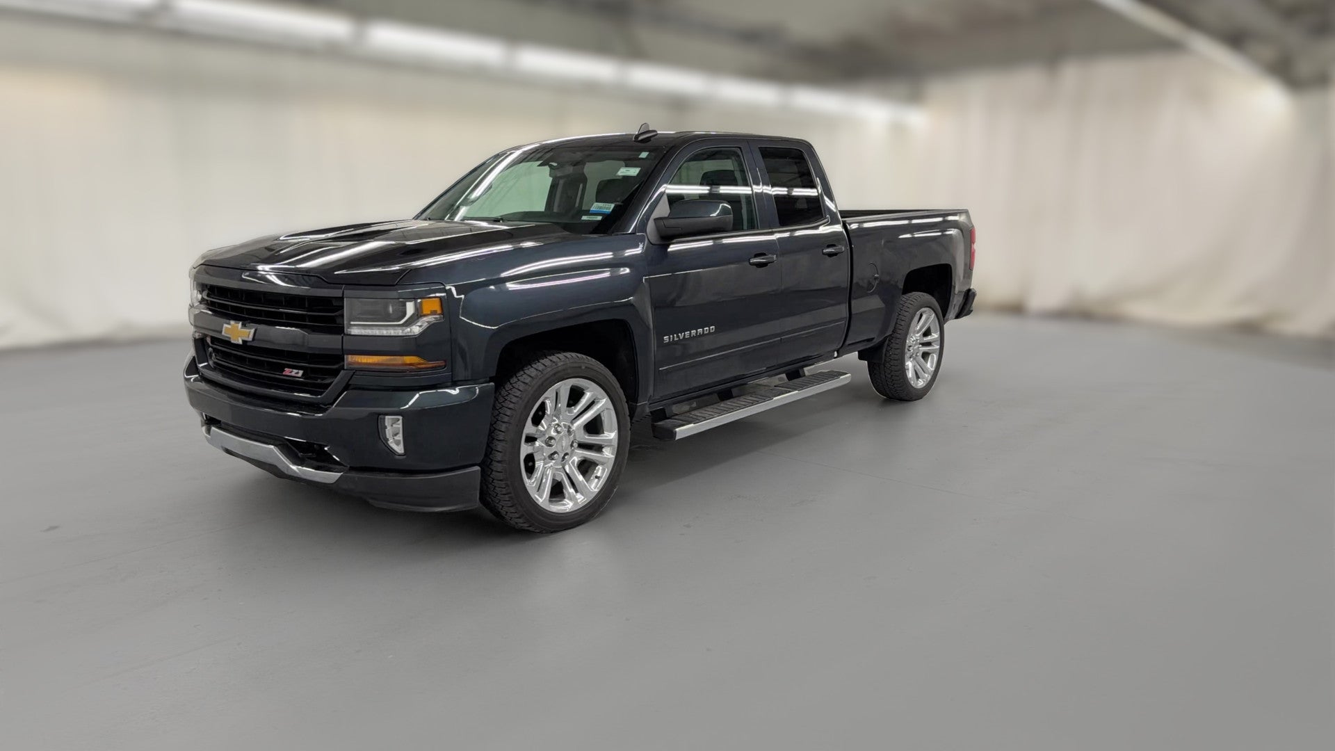 2019 Chevrolet Silverado 1500 LD Double Cab vehicle photo