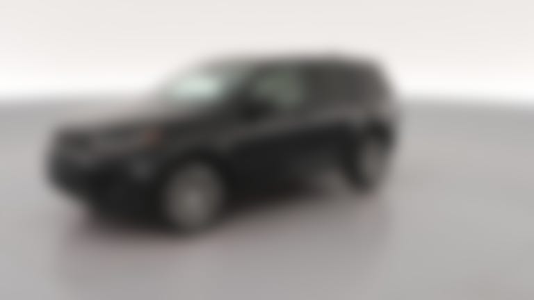 2023 Land Rover Discovery Sport vehicle photo