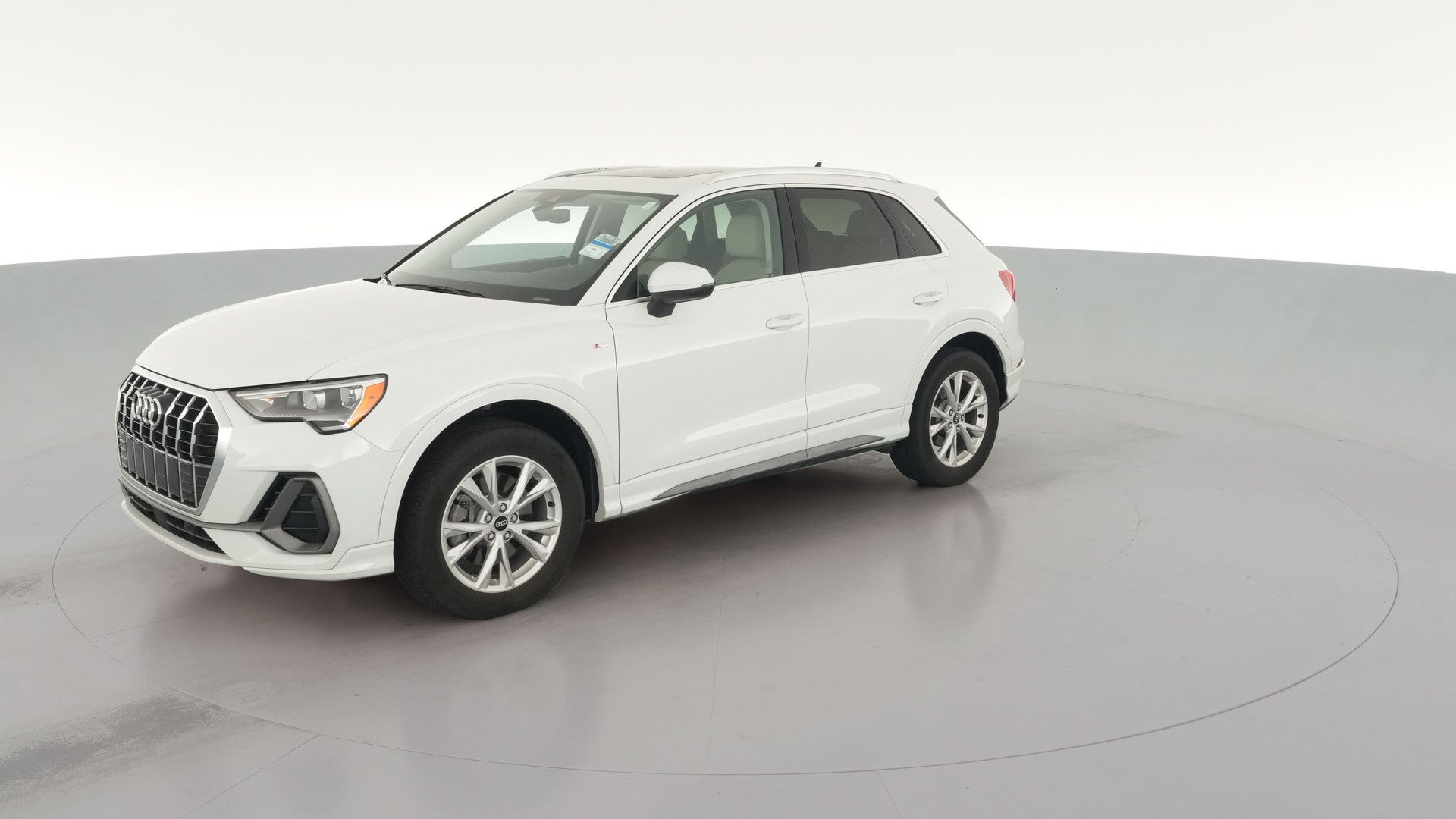2021 Audi Q3 vehicle photo