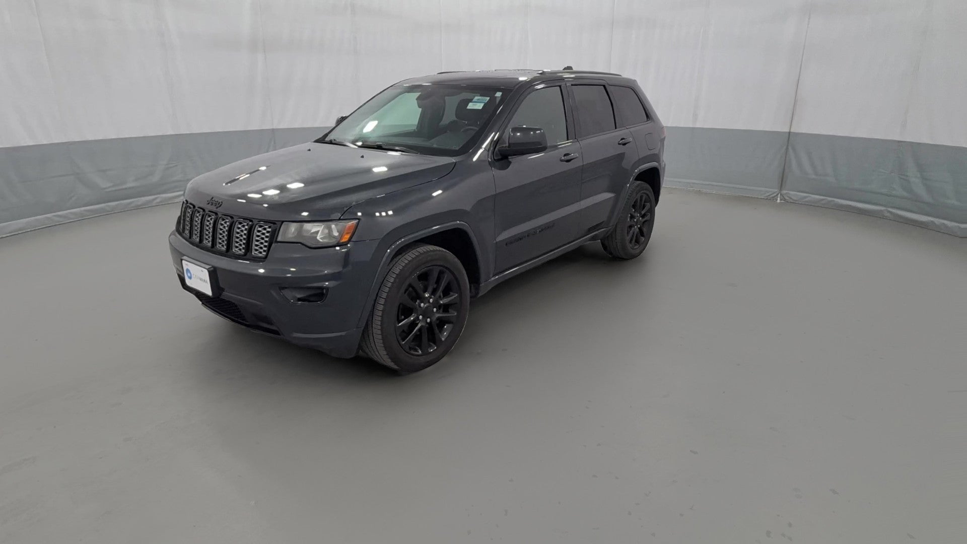 2018 Jeep Grand Cherokee vehicle photo