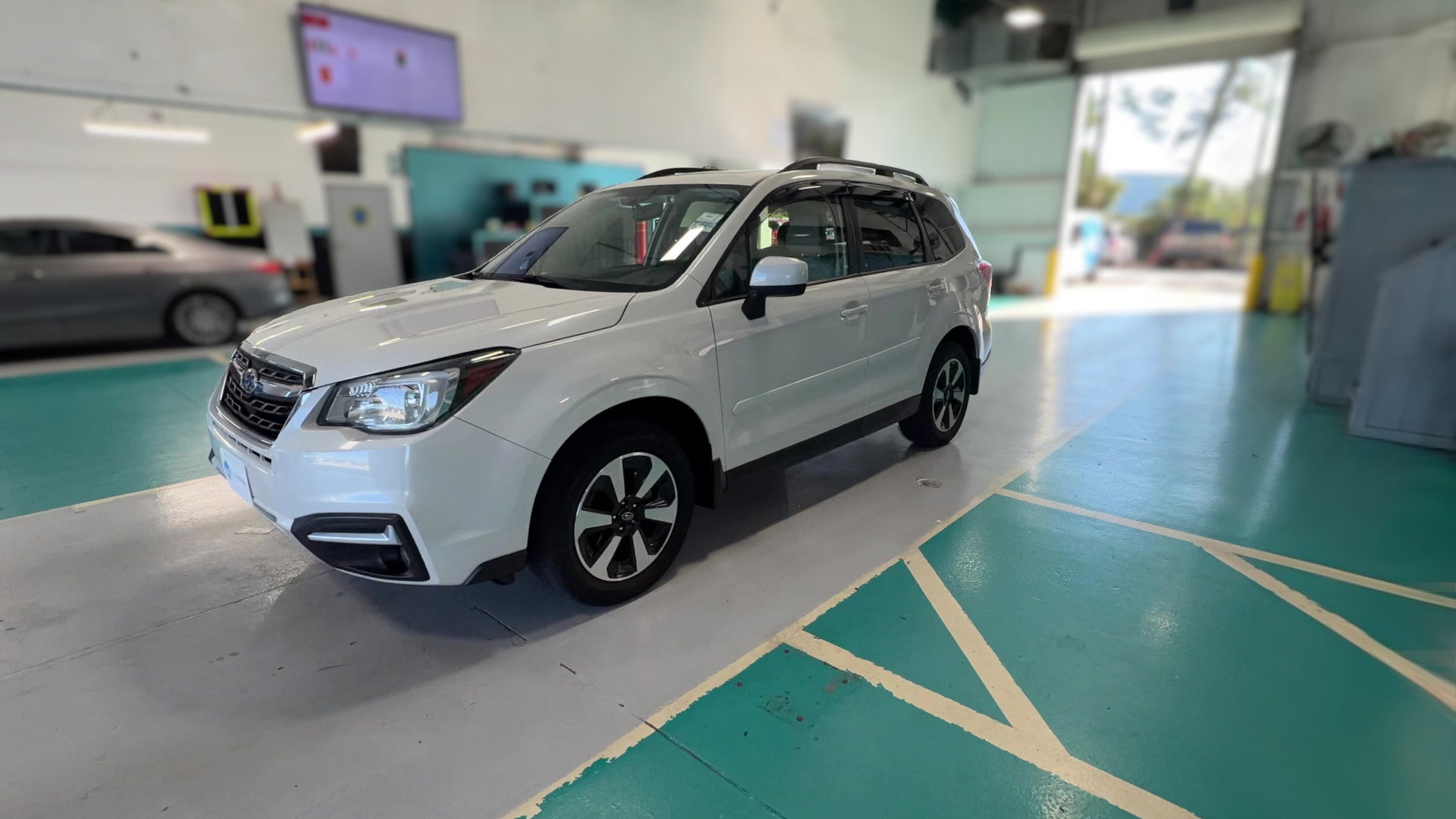 2017 Subaru Forester vehicle photo