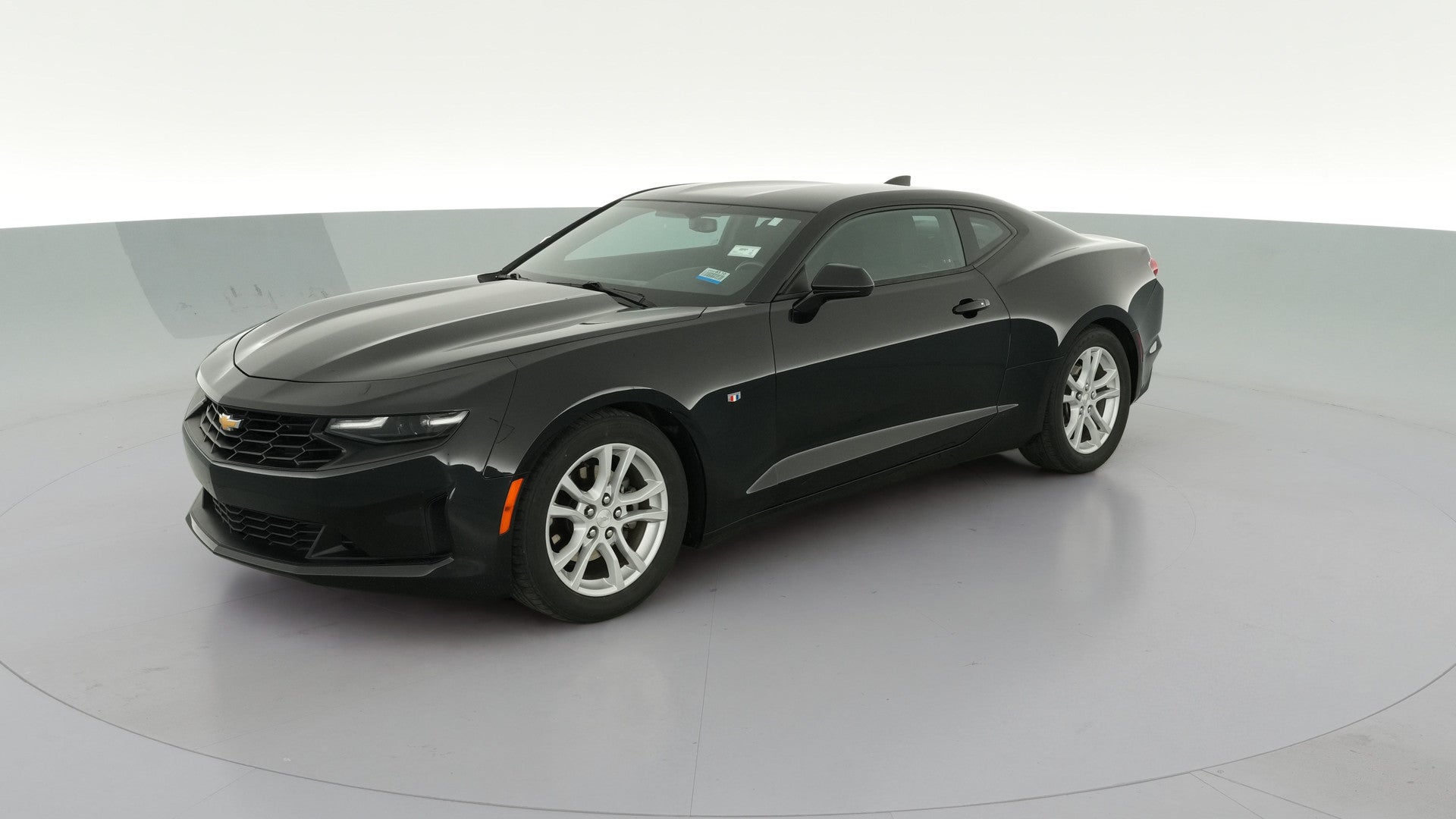 2020 Chevrolet Camaro vehicle photo