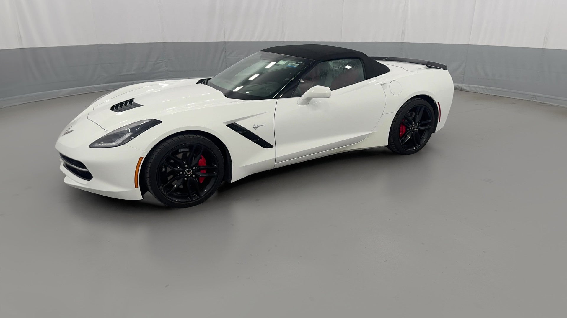 2014 Chevrolet Corvette vehicle photo