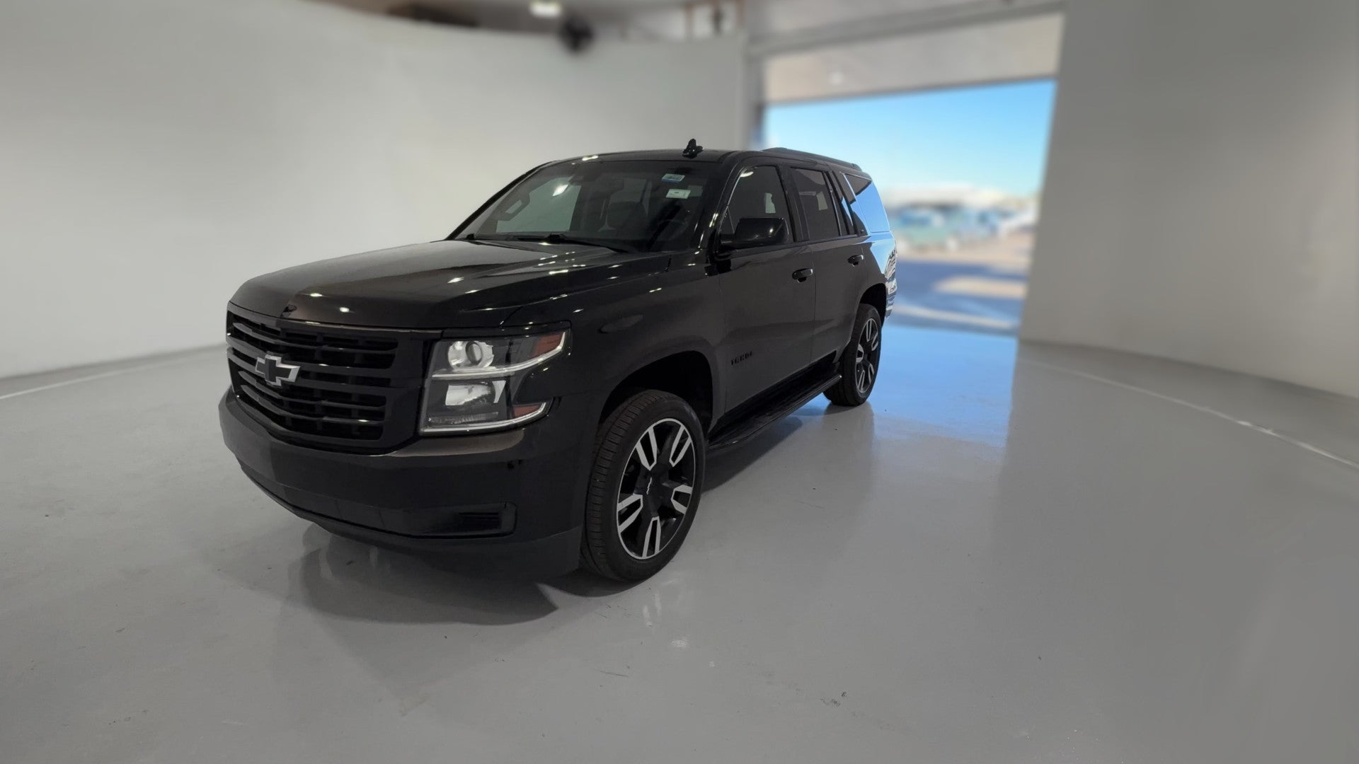 2018 Chevrolet Tahoe vehicle photo