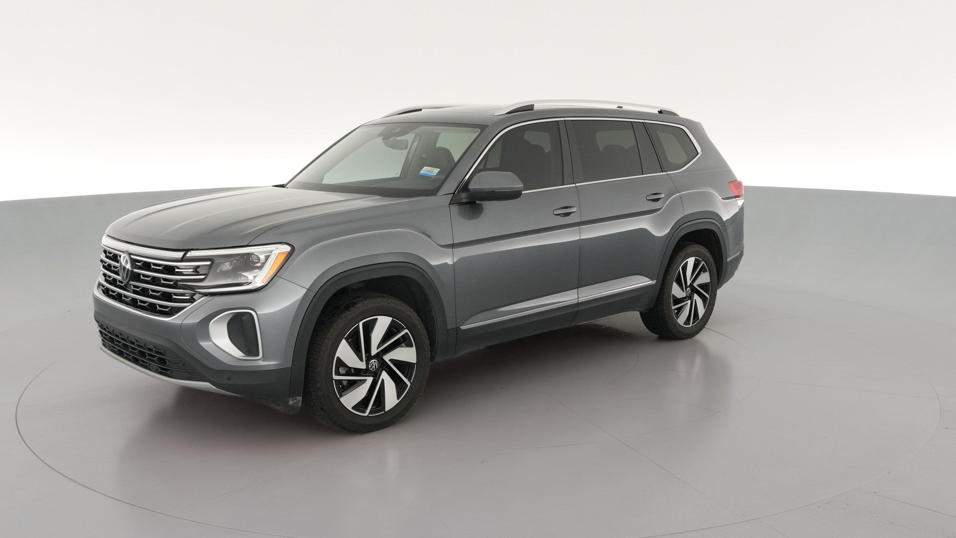 2024 Volkswagen Atlas vehicle photo
