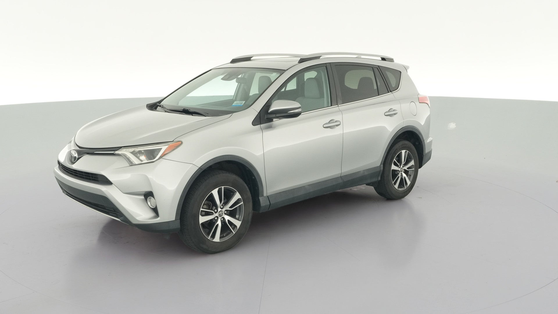 2017 Toyota RAV4 vehicle photo