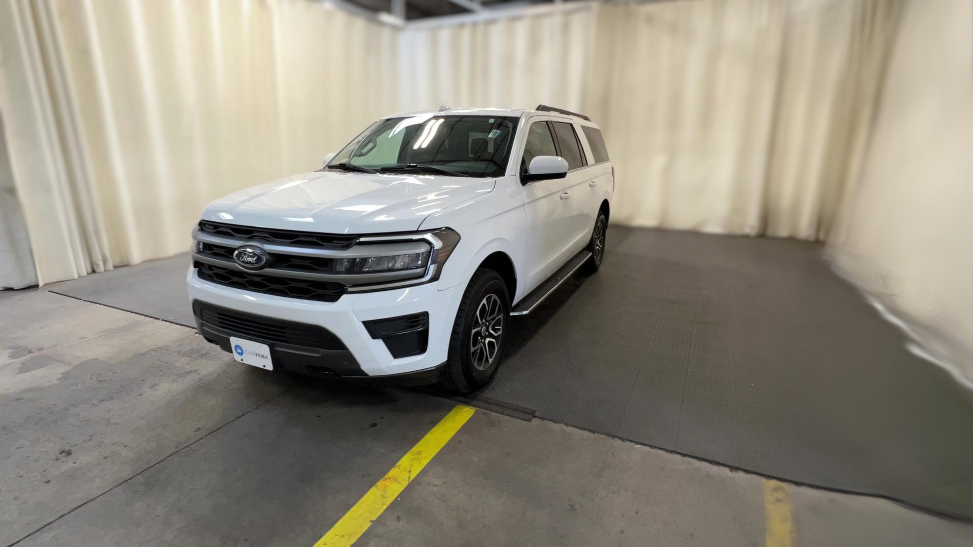 2023 Ford Expedition MAX vehicle photo