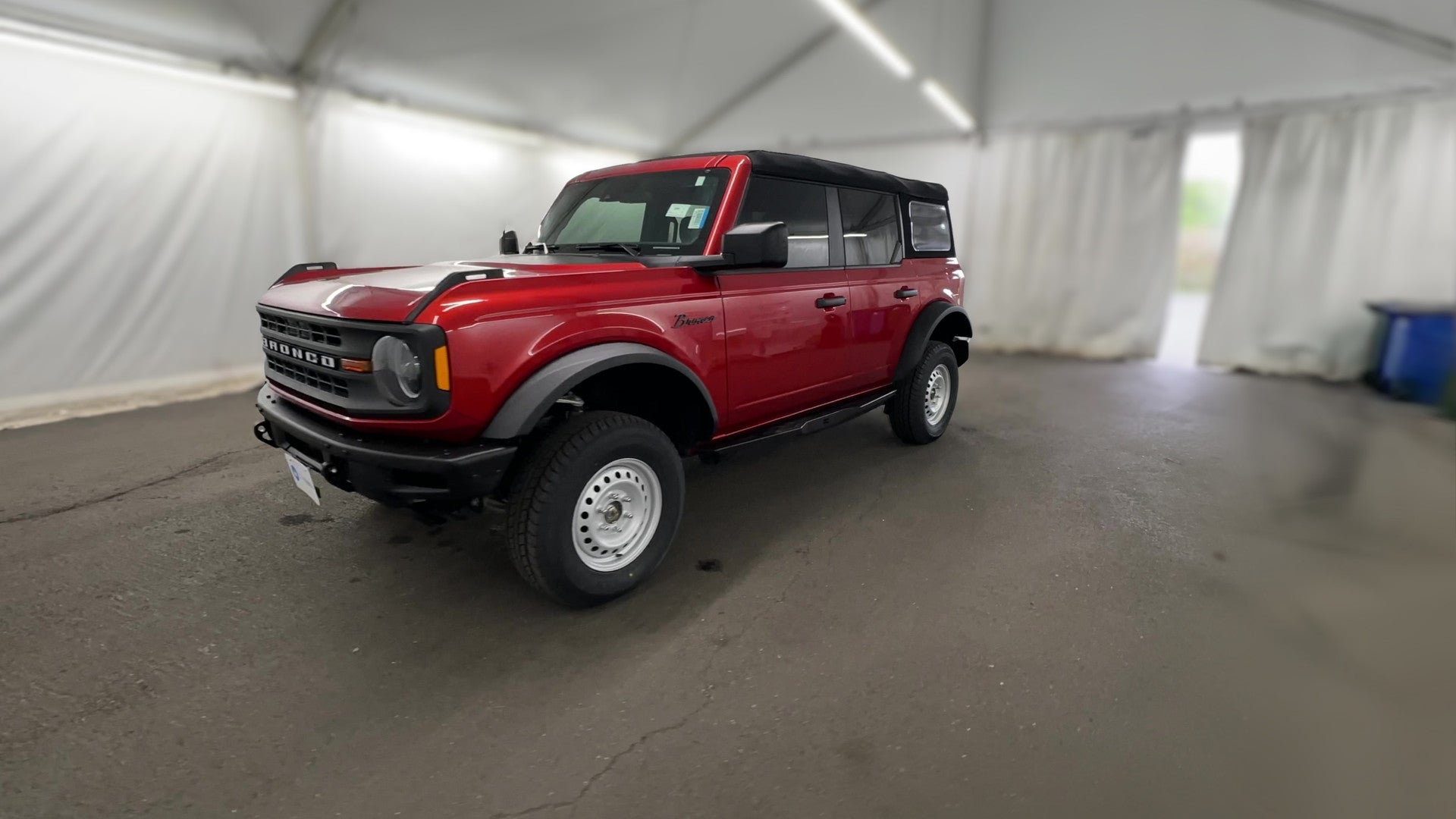 2023 Ford Bronco vehicle photo