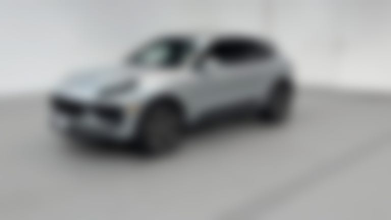 2026 Porsche Macan vehicle photo