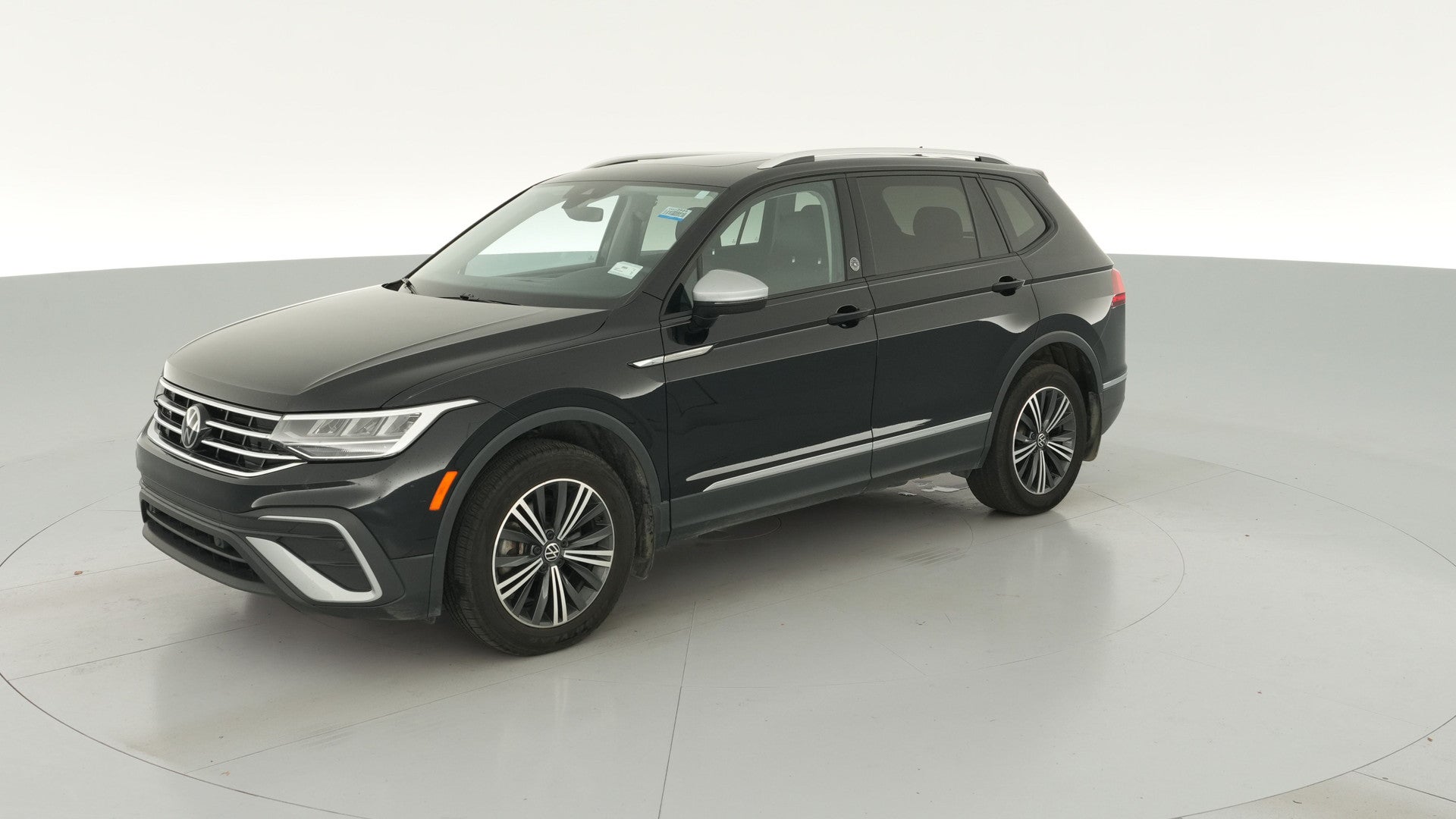 2024 Volkswagen Tiguan vehicle photo