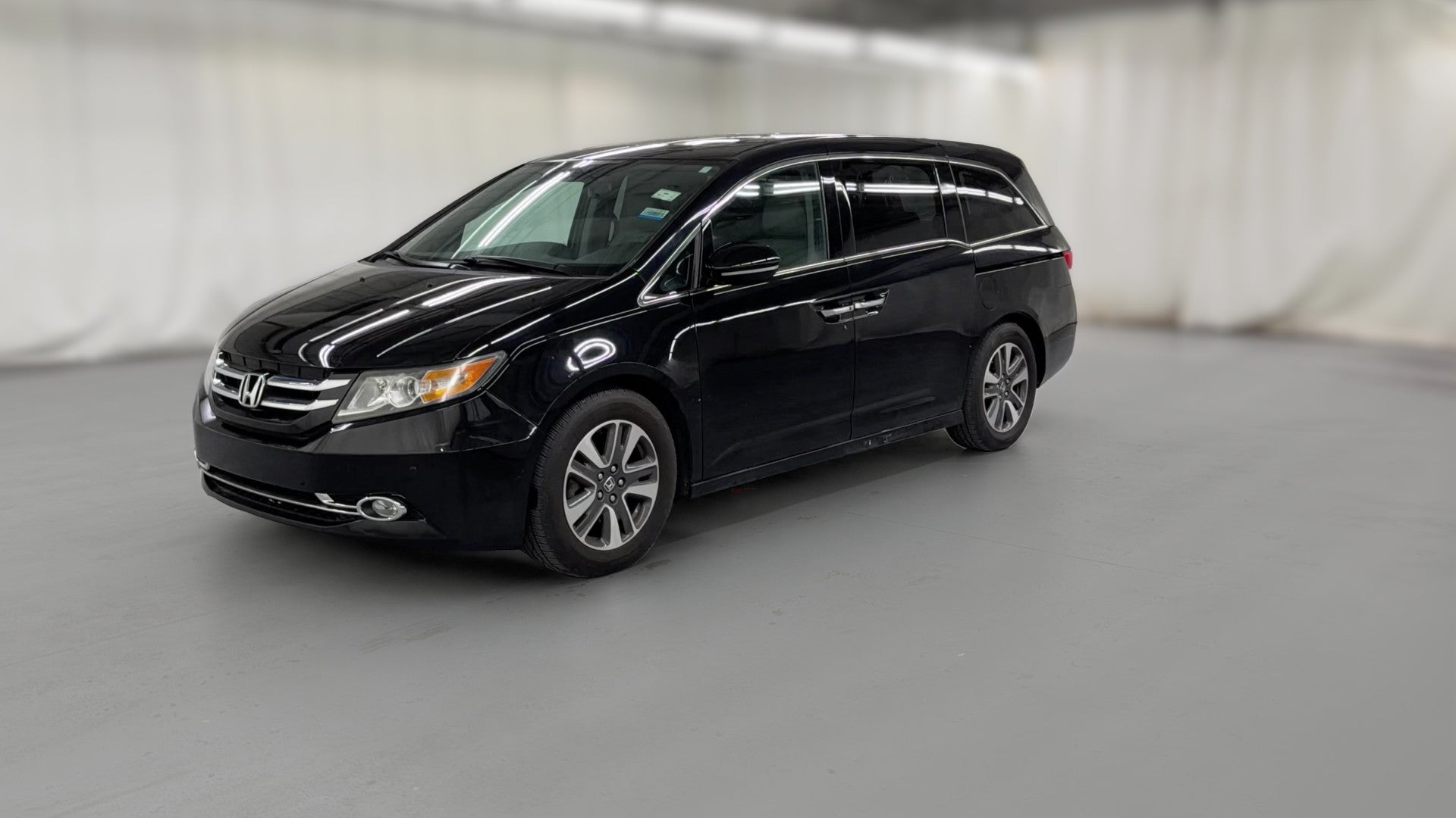 2016 Honda Odyssey vehicle photo