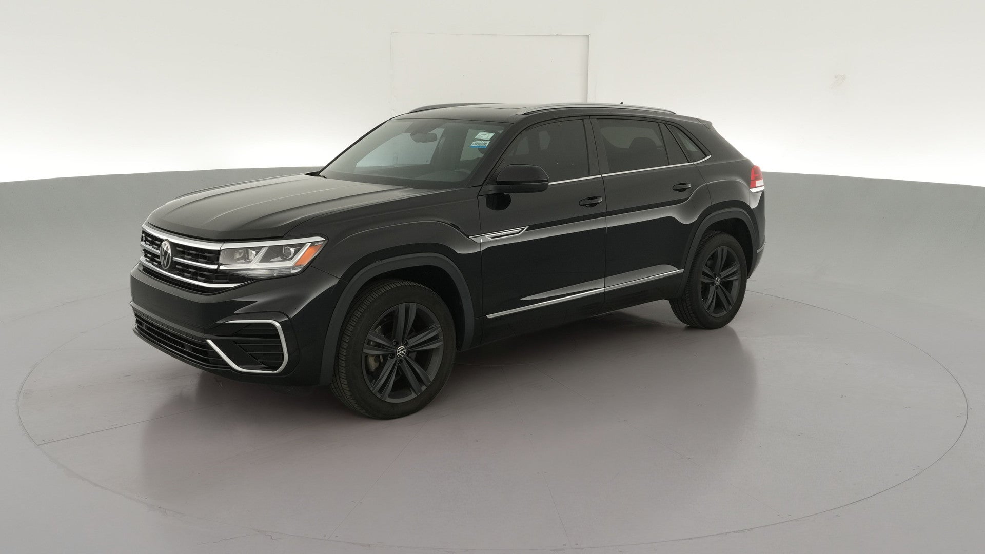 2020 Volkswagen Atlas Cross Sport vehicle photo