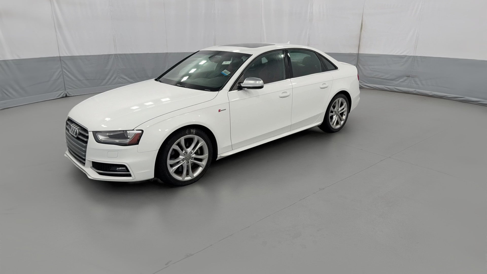 2015 Audi S4 vehicle photo