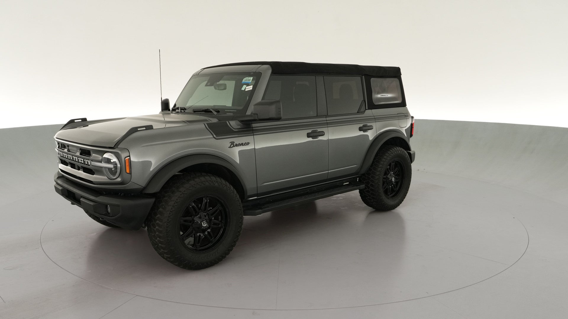 2022 Ford Bronco vehicle photo