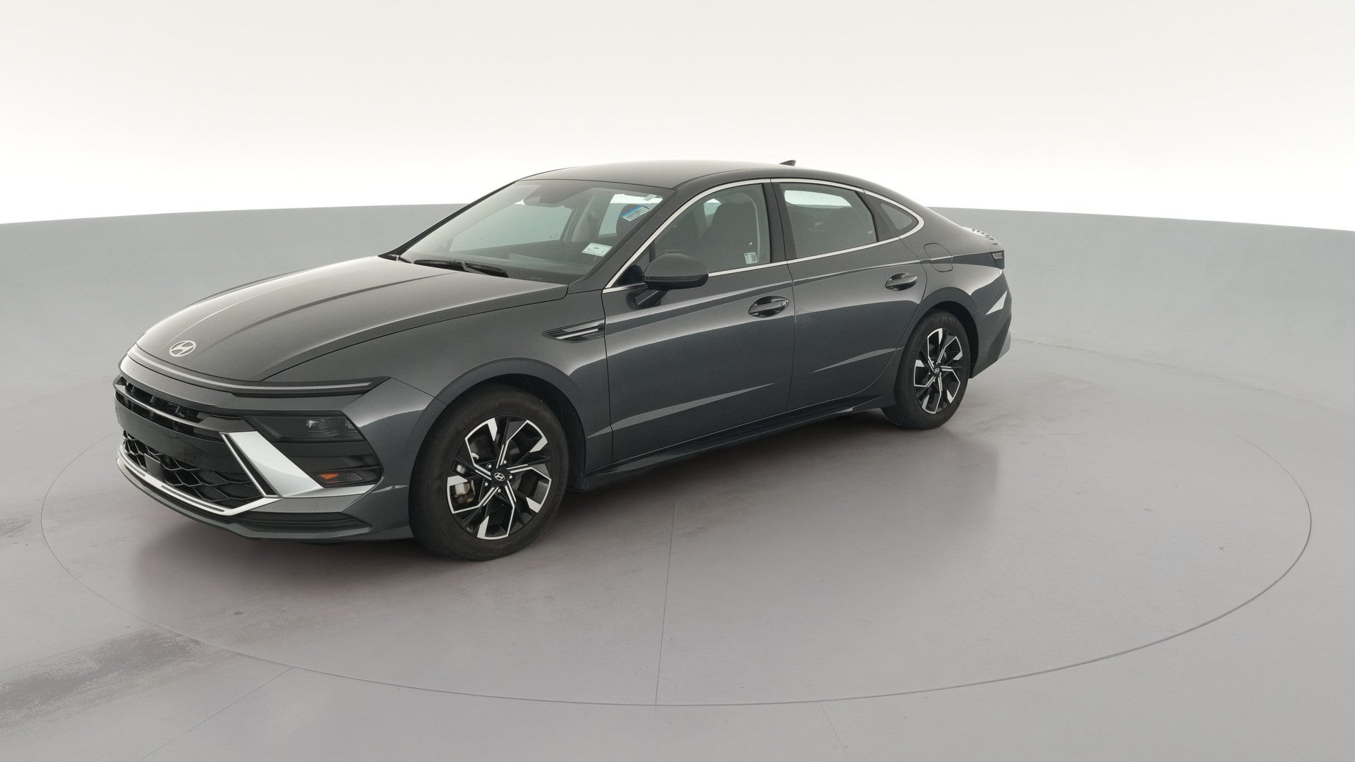 2025 Hyundai Sonata vehicle photo