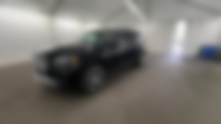 2024 Mercedes-Benz GLS vehicle photo