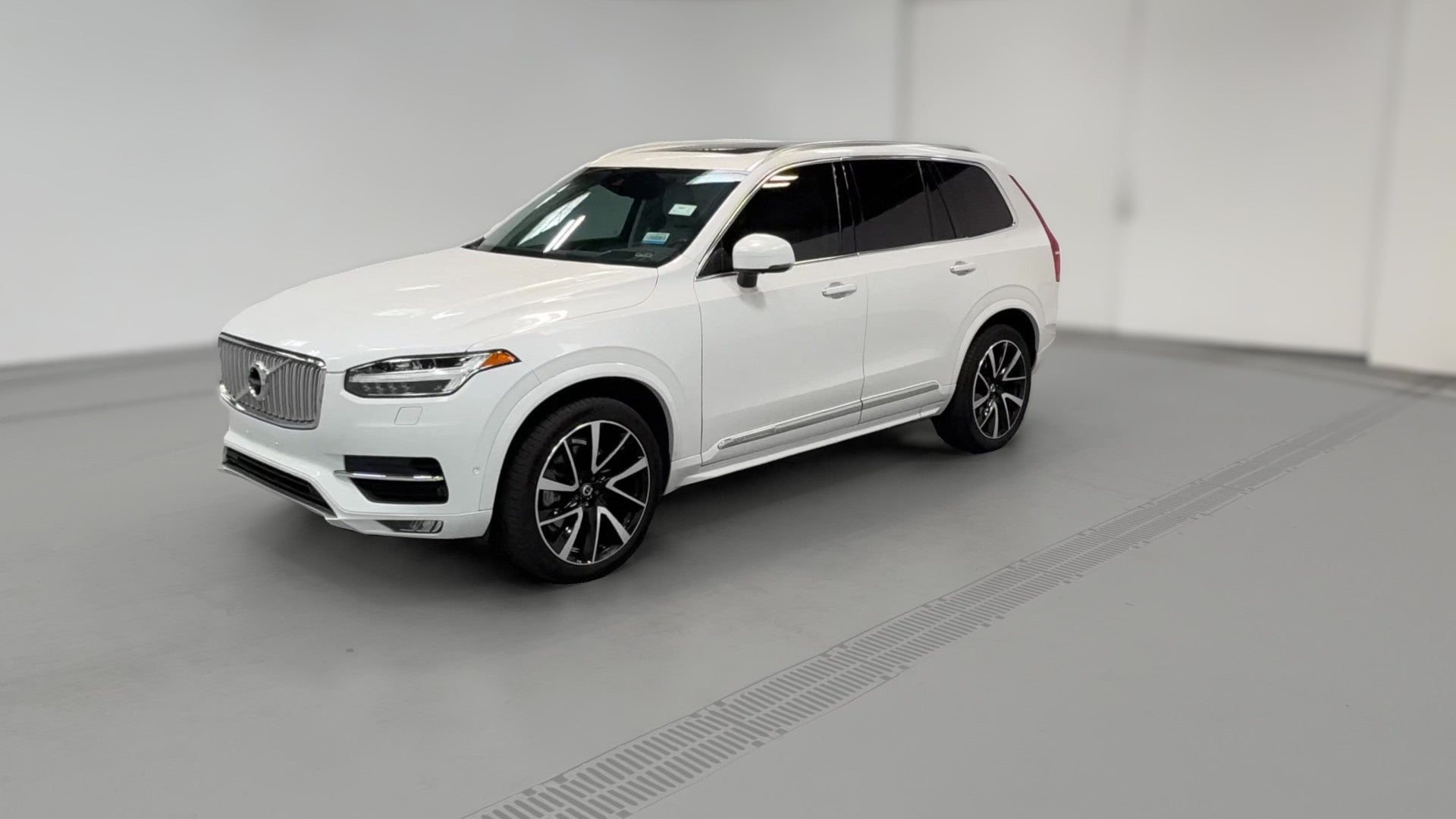 2019 Volvo XC90 vehicle photo