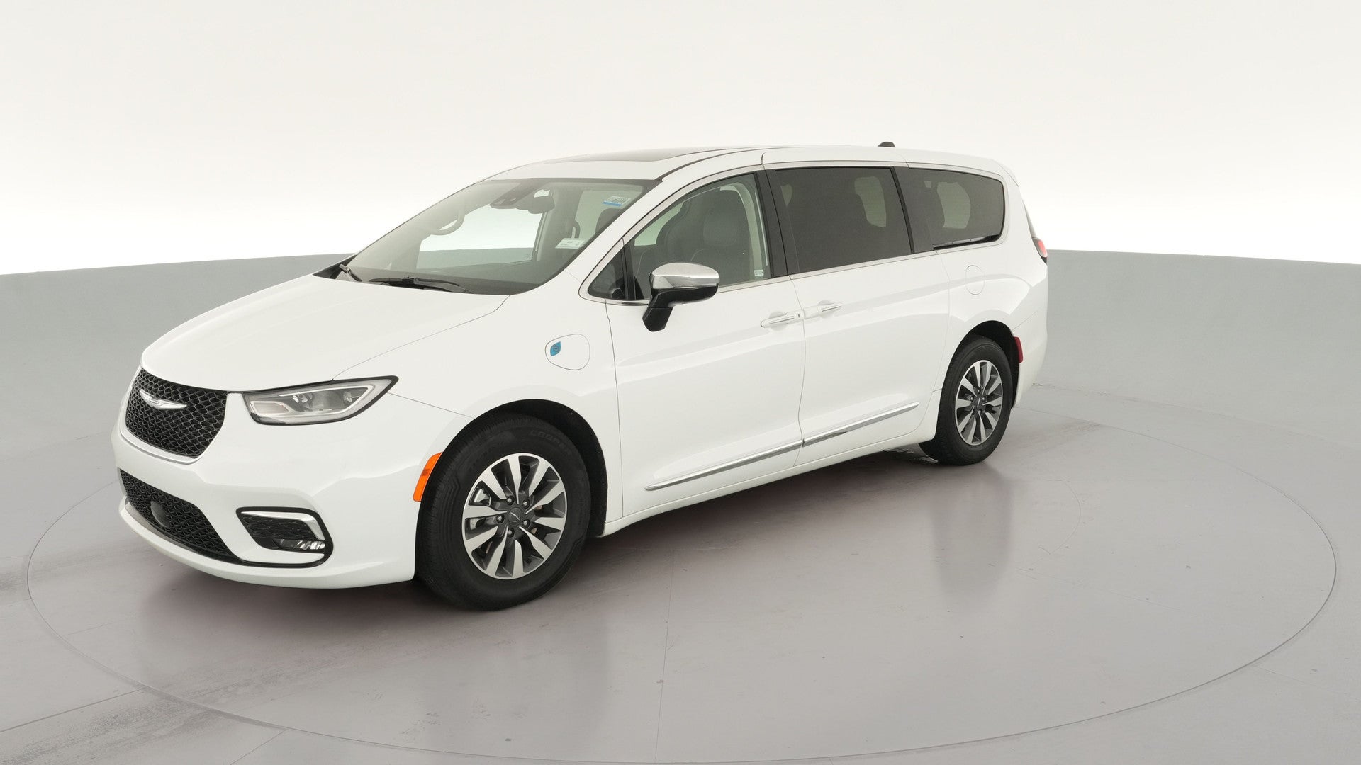 2023 Chrysler Pacifica Hybrid vehicle photo