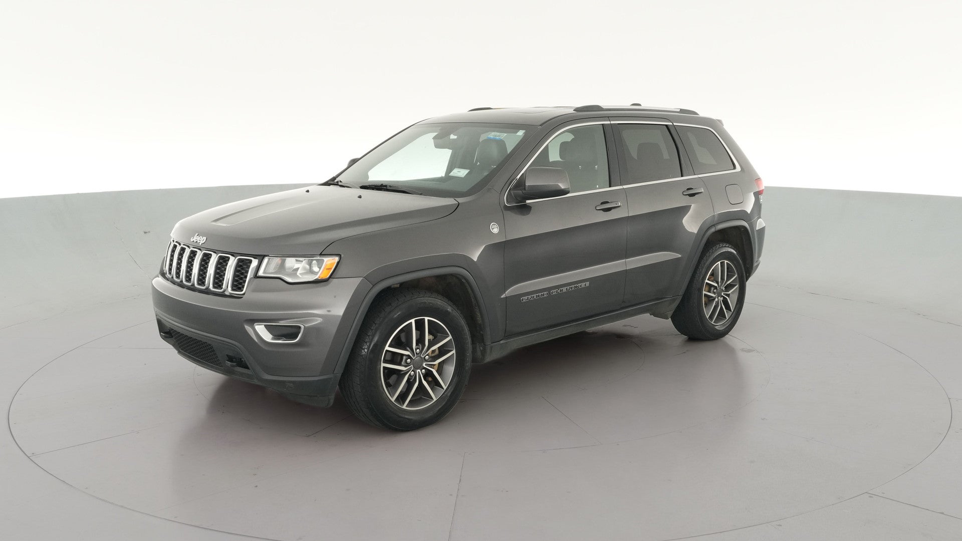 2020 Jeep Grand Cherokee vehicle photo