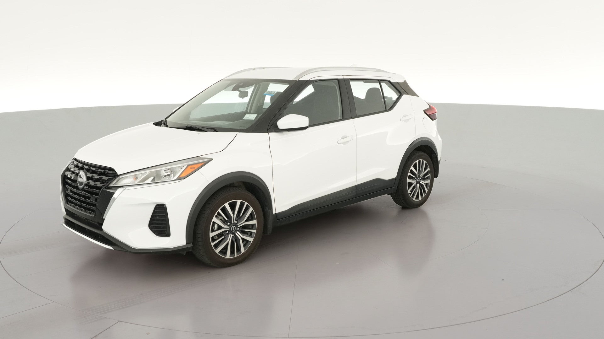 2022 Nissan Kicks vehicle photo
