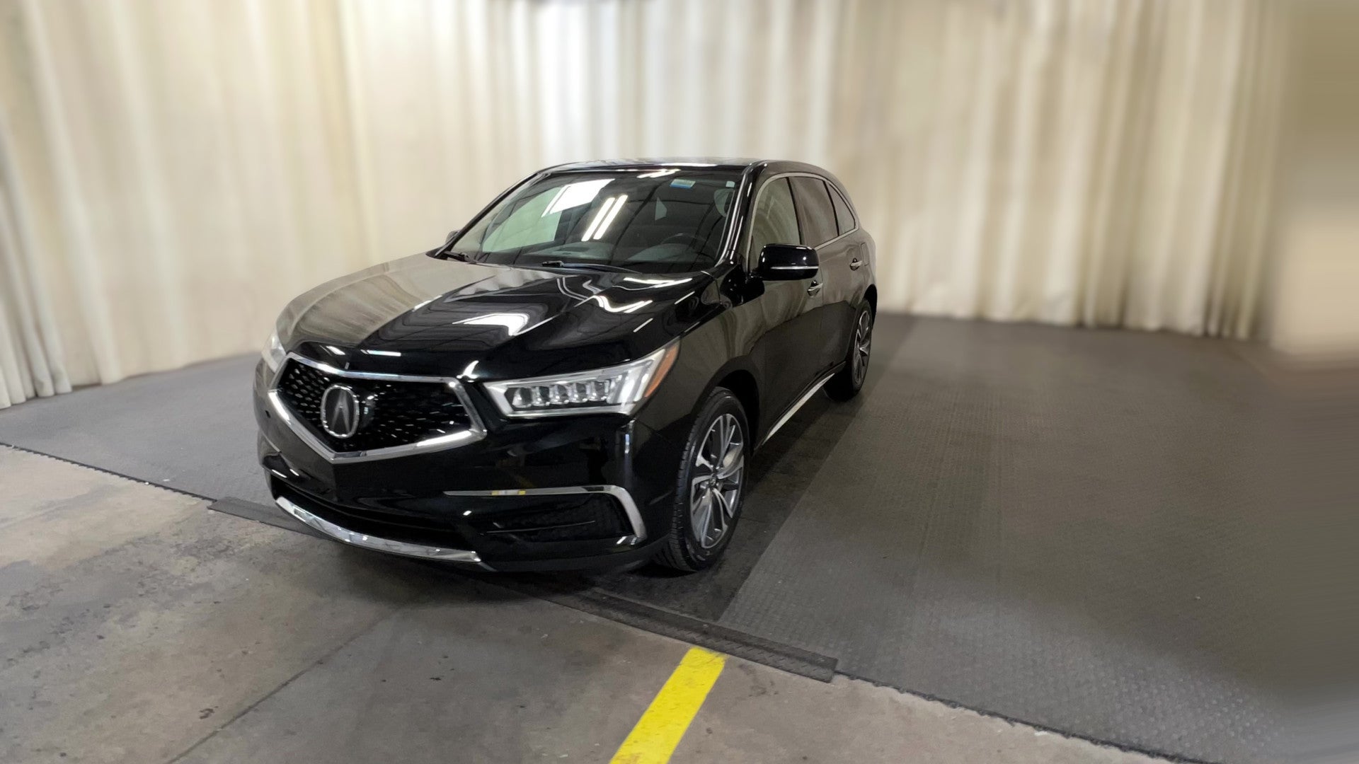 2020 Acura MDX vehicle photo