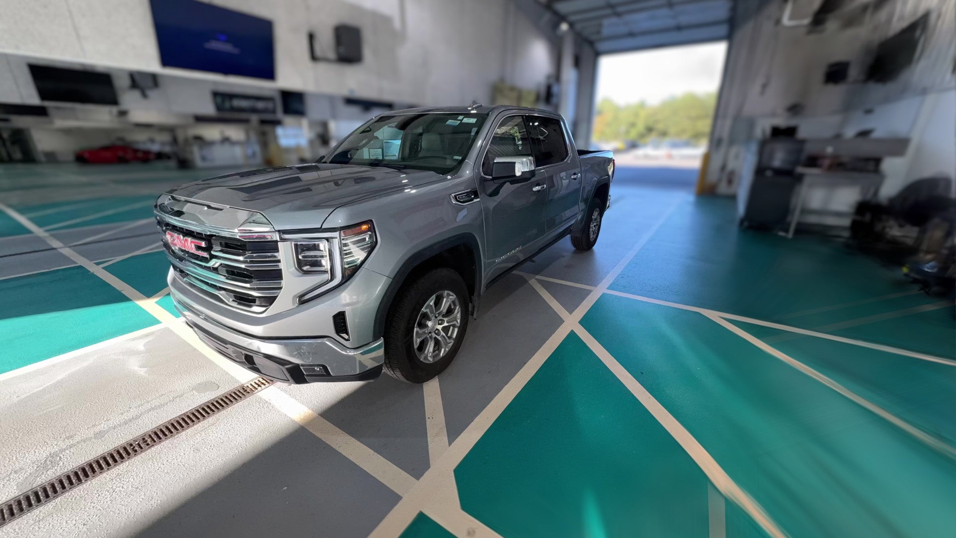 2025 GMC Sierra 1500 Crew Cab vehicle photo