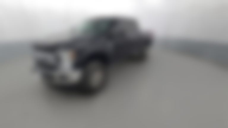 2018 Ford F250 Super Duty Crew Cab vehicle photo