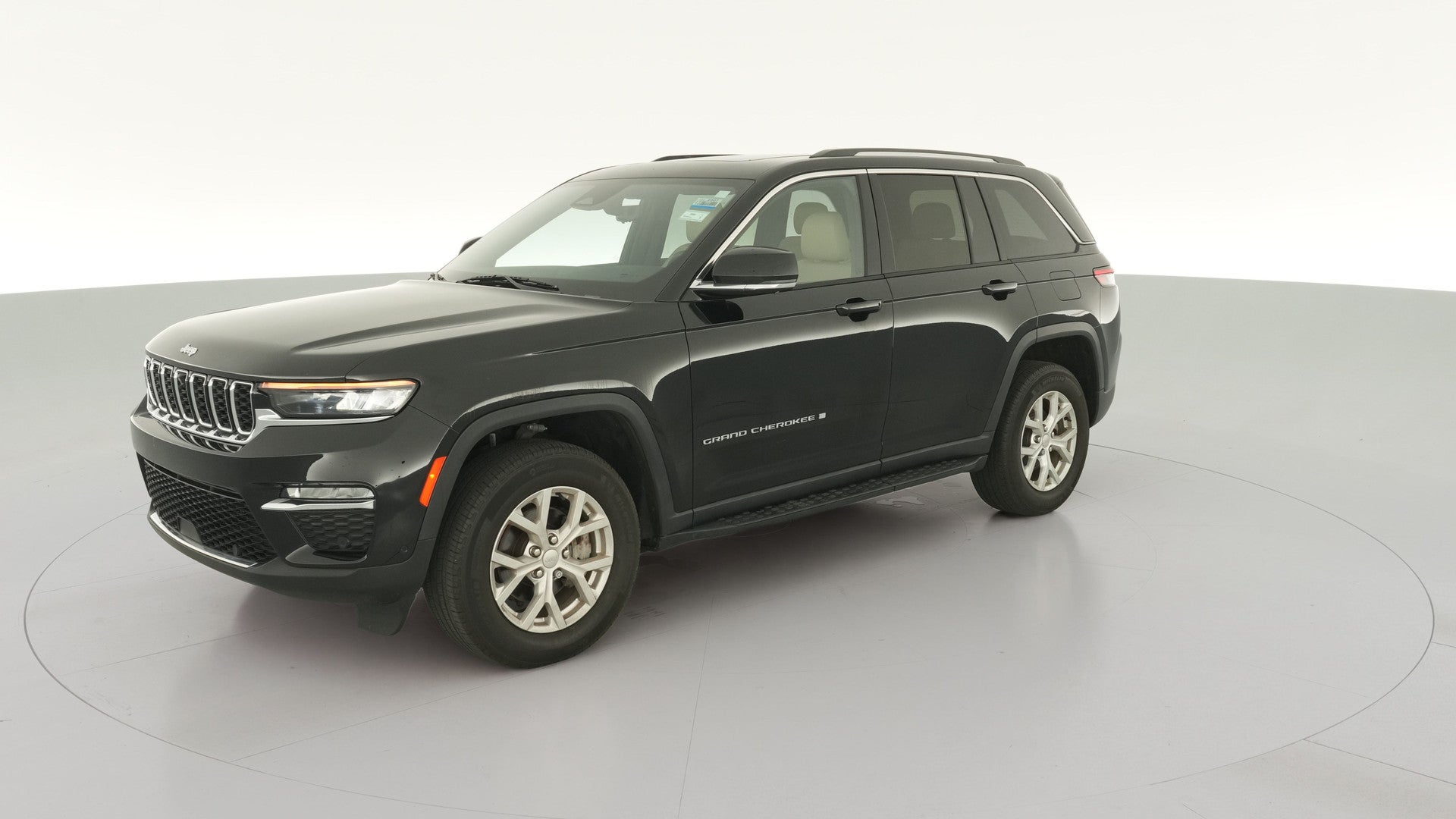 2023 Jeep Grand Cherokee vehicle photo