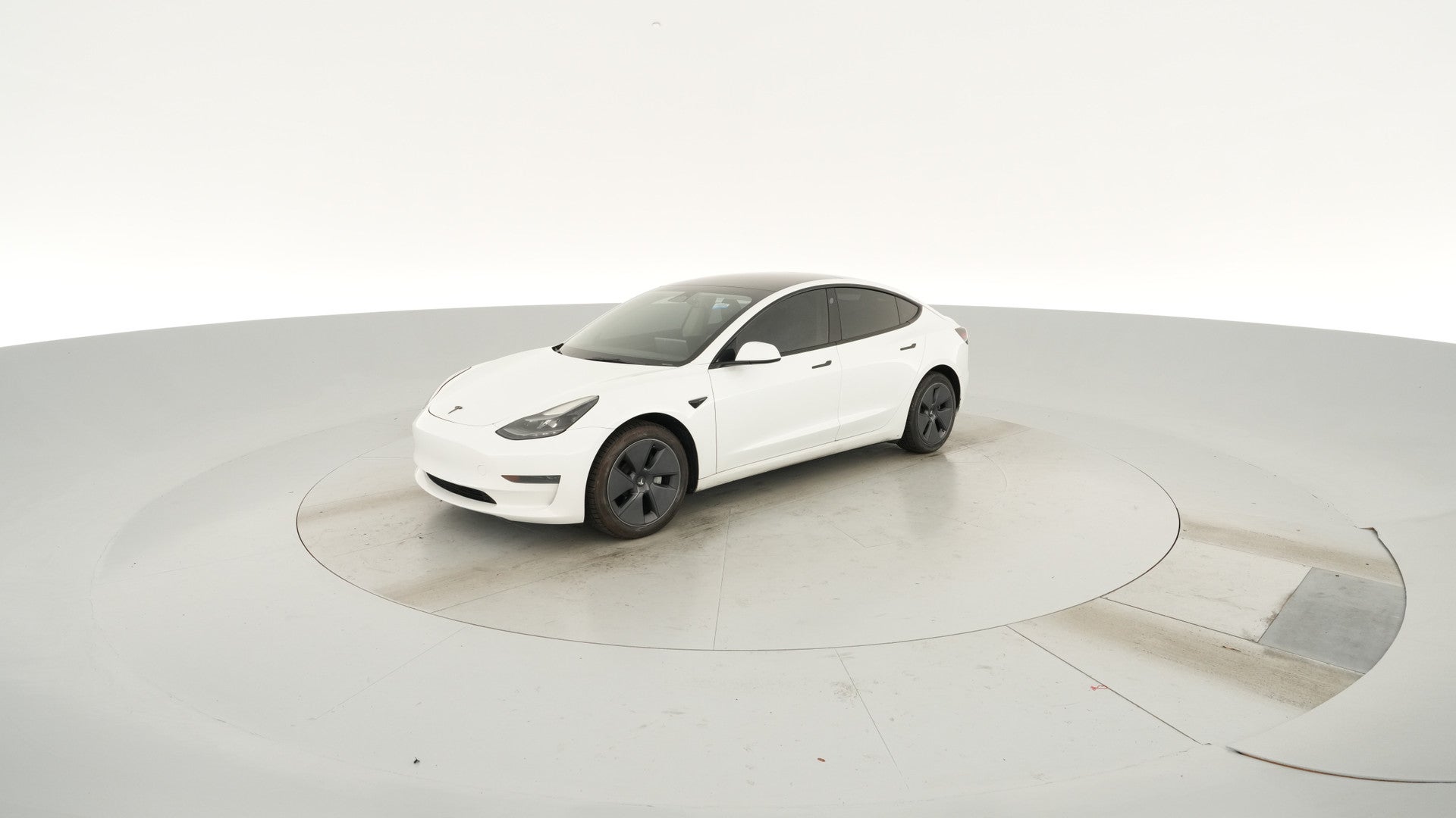 2023 Tesla Model 3 vehicle photo